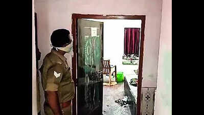 Girl: Body of Missing 18-Year-Old Girl Found in Guest House | Lucknow