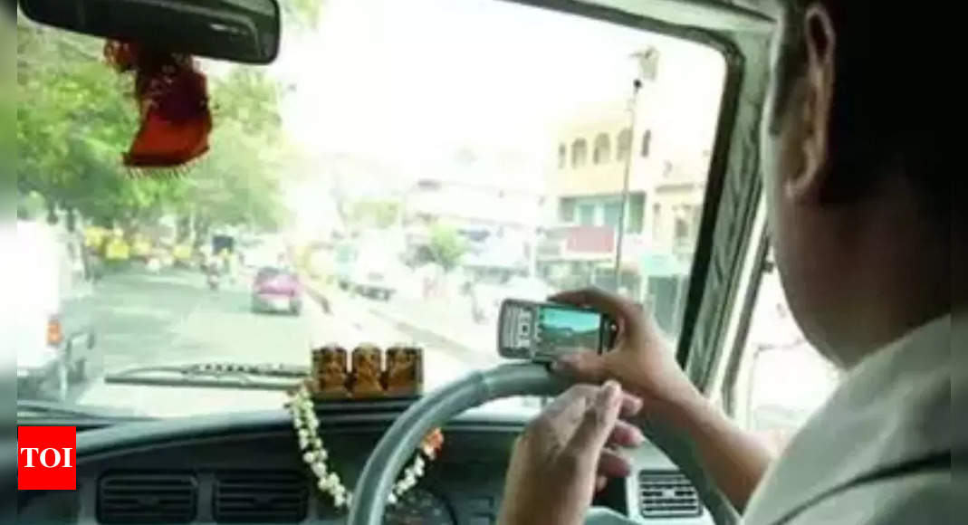 Vlogging, recording videos from car’s cabin can get you in trouble: High Court from this state announces strict challans