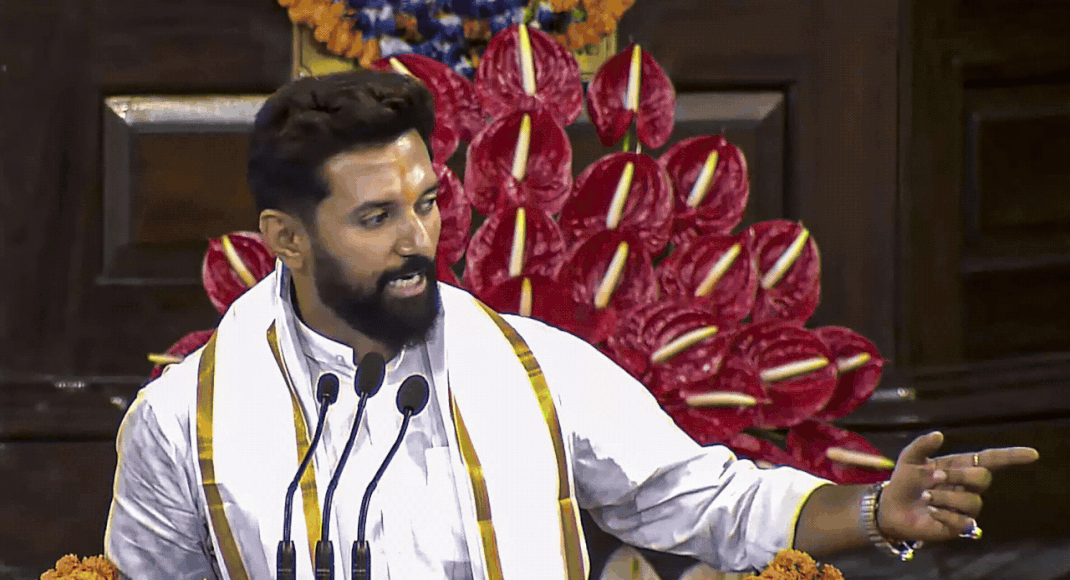 PM Modi-Chirag Paswan public display of affection catches the eye ...