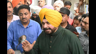 Amritsar: Dimpa’s appointment raises questions over Sidhu’s future ...