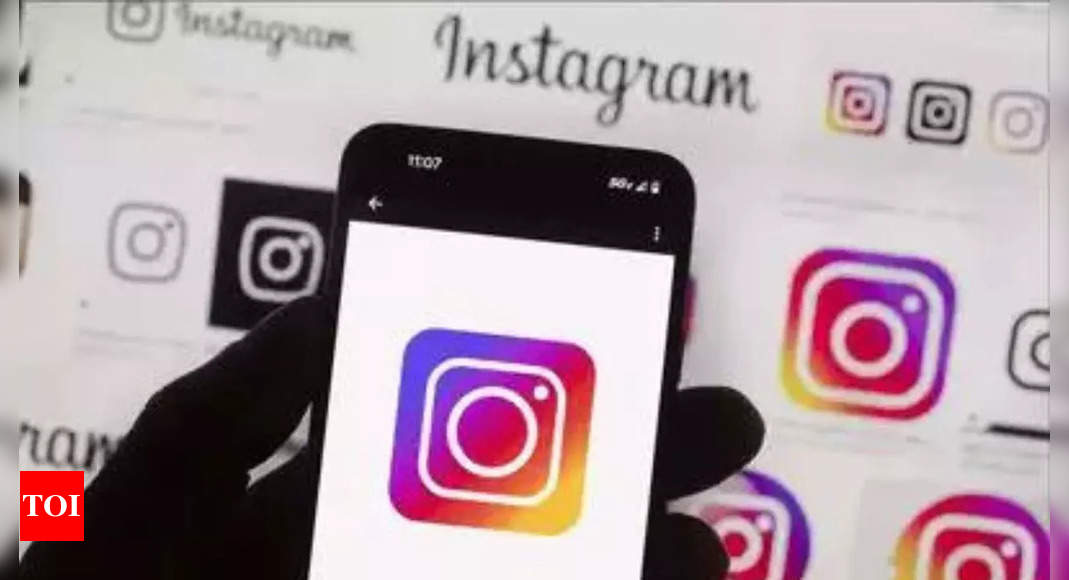 Why some artists are fleeing from Instagram for this new app