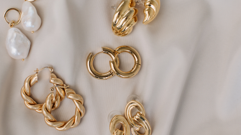 Best Earrings For Women: Top Picks To Make You Look Stunning