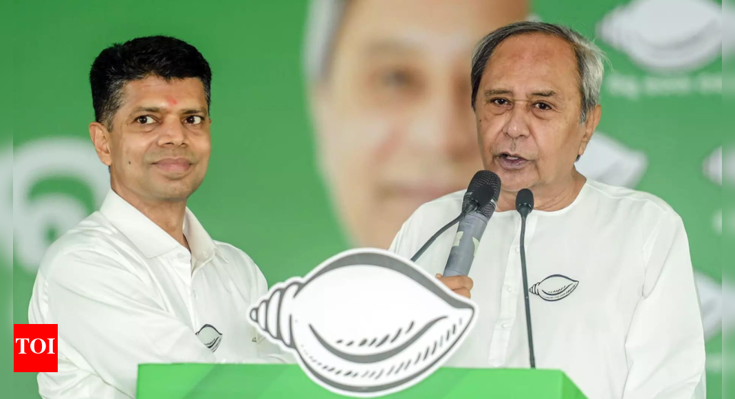 Pandian criticism for BJD defeat unfortunate: Naveen Patnaik | India News - Vimarsana News
