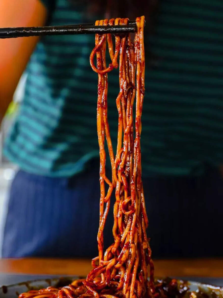 Love Korean Buldak Noodles? Here's How To Make A Veg Version At Home