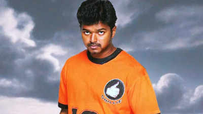 Vijay's 'Ghilli' goes houseful on the 50th day of its re-release ...