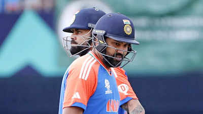 'Arrogance and recklessness': Sunil Gavaskar rips apart Indian batters ...