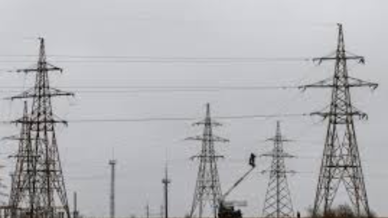 Ukraine power line to Slovakia resumes operation after repair – Times of India