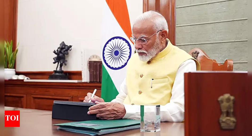 PM did no favour to farmers by signing Kisan Nidhi file: Congress | India News - Vimarsana News