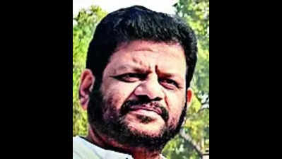 Thrissur election debacle: DCC prez, UDF chief quit
