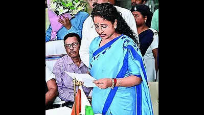 Kalpana officially enters state assembly, sworn in as MLA