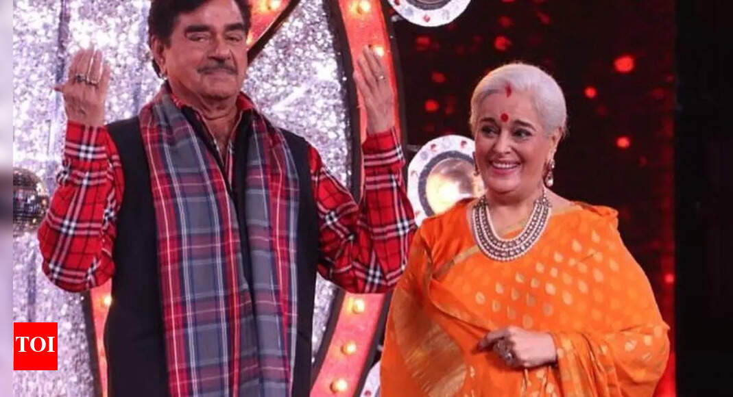 Golden Day: Shatrughan Sinha and Poonam Sinha's love story is a page out of Bollywood script |