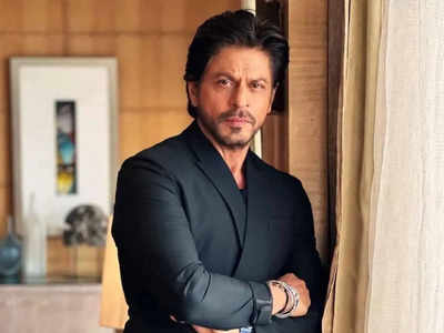 Shah Rukh Khan smells so nice, here are the two perfumes he swears by