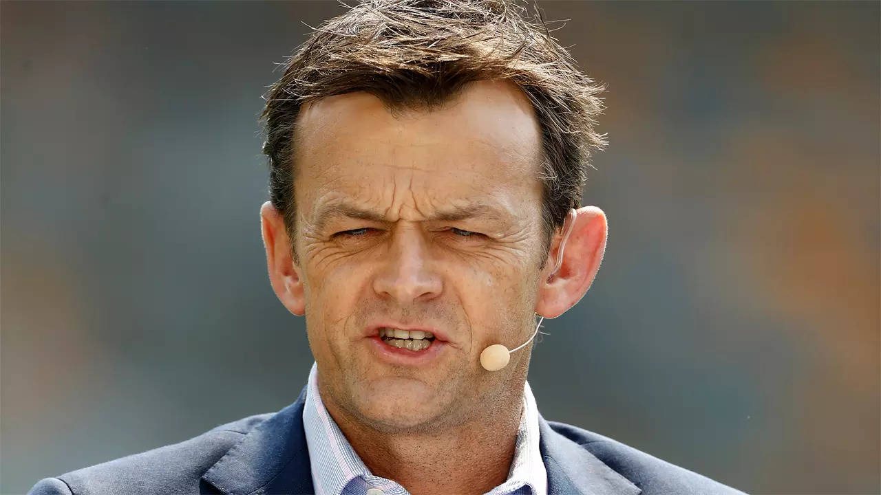 ‘A bunch of ex-Pakistan cricketers…’: Adam Gilchrist fires back at Saleem Malik over Imad Wasim criticism – Times of India