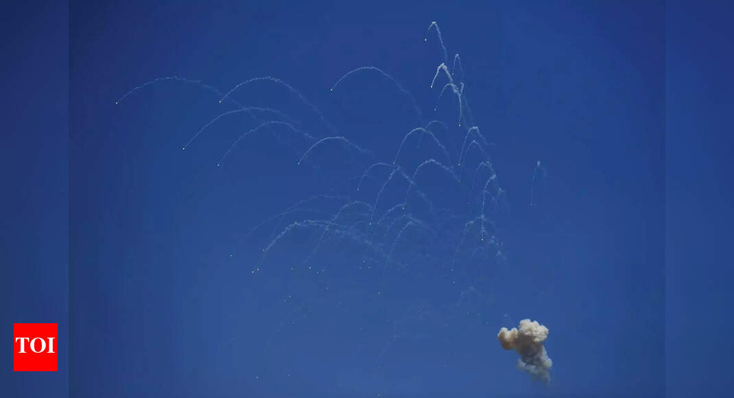 Israel Hamas War News Live Updates: Hamas says it accepts UN-backed Gaza truce plan, US cites 'hopeful sign' - Vimarsana News