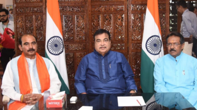 Nitin Gadkari resumes office as transport minister