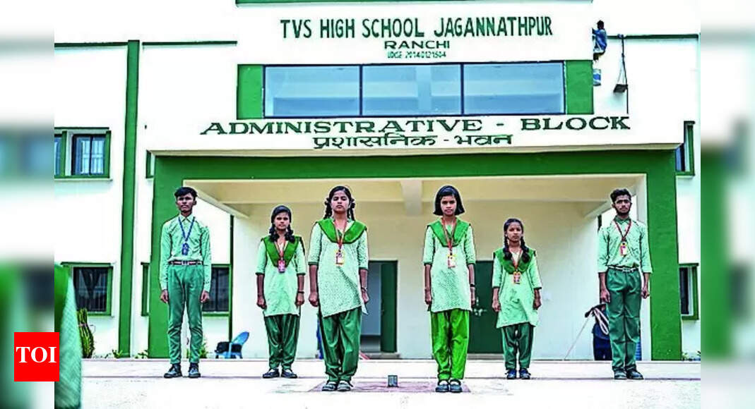 Schools Of Excellence: Chief Minister Champai Soren Announces Establishment of CM Schools of Excellence in Every Block of State | Ranchi News - Vimarsana News