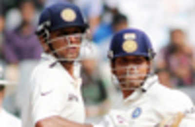 Sachin Tendulkar, Rahul Dravid lose a place each in ICC Test rankings