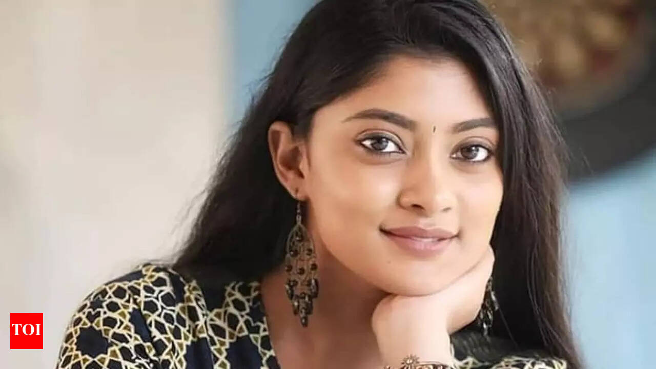Is Ammu Abhirami in a relationship with Parthiv Mani? the latest social  media post of the actress stirs up speculations | Tamil Movie News - Times  of India