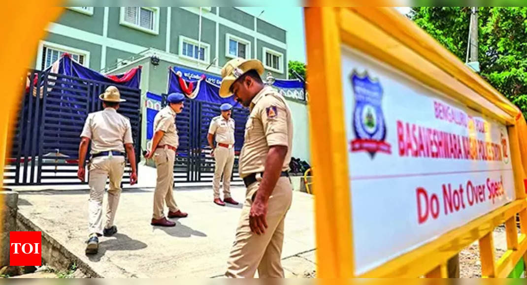 Karnataka murder: Netas tried to give Darshan safe passage, diluting charges |  Bangalore News