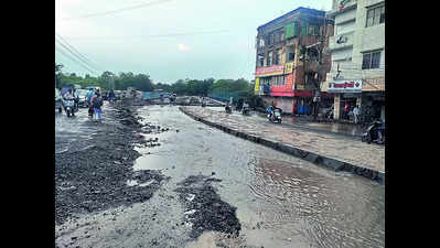 Monsoon jitters for Bhopal residents as Kolar road gets flooded in very first rain