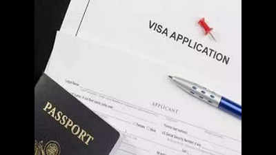 3,900 US visa applicants interviewed in one day