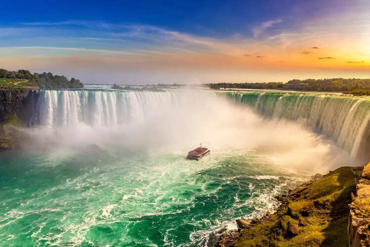 Niagara Falls, Canada and USA