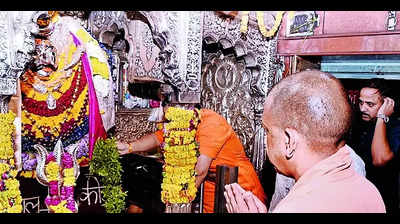 Yogi offers prayers at Kaal Bhairav temple