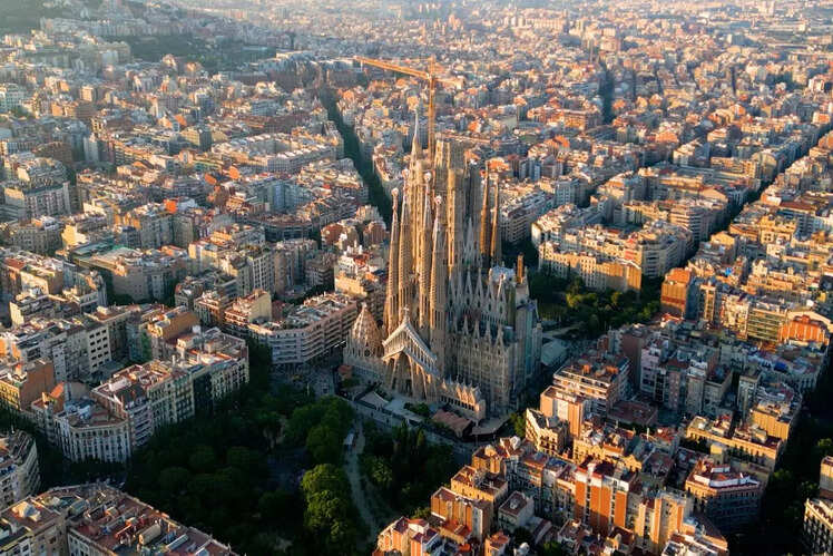 Sagrada Fam&iacute;lia - Barcelona, Spain