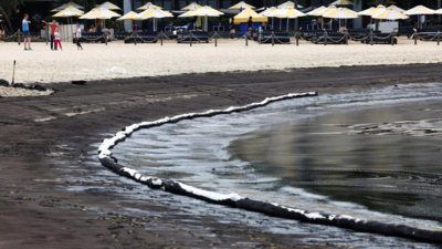 Singapore's Sentosa island beaches closed due to oil spill