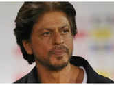 Politician urges SRK to visit his ailing mentor-brother 