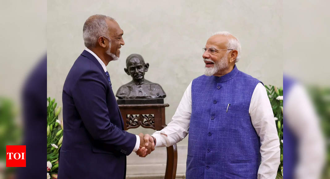 PM Modi sends Eid greetings to Maldives President