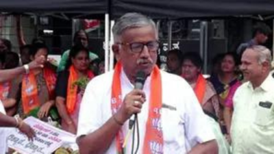 Karnataka BJP leader dies during protest against hike in petrol & diesel prices