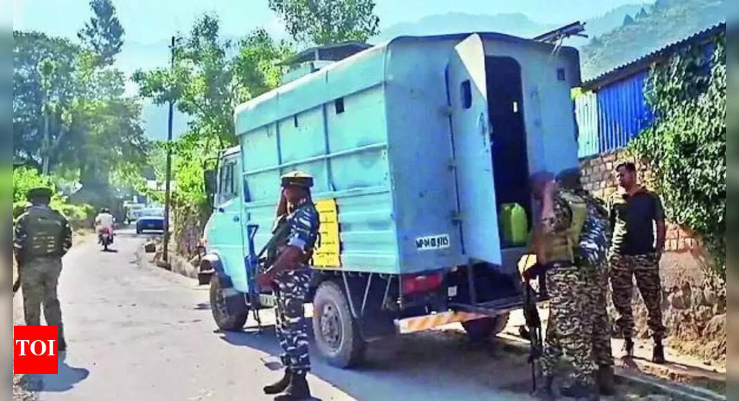 Terrorist killed in Bandipora gunfight, Hizbul Mujahideen cadre arrested in Handwara | India News