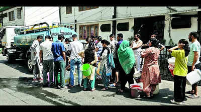 Shimla facing water shortage, tourist influx adds to troubles