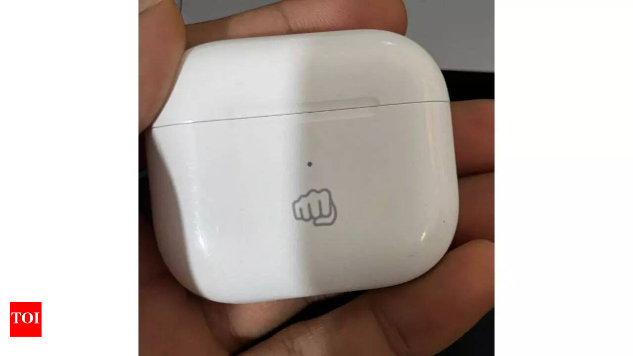 22-year old boy engraves Apple AirPods with Micromax logo to save