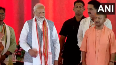 'Indebted to you': PM Modi during 1st visit to Varanasi after poll win