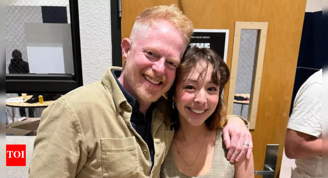 Jesse Tyler Ferguson makes Modern Family costar Aubrey Anderson-Emmons 'really nervous' in her school plays | - Times of India