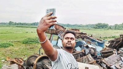 Kanchanjungha Express tragedy:‘Tourists’ hire cars to visit crash site for selfies and souvenirs