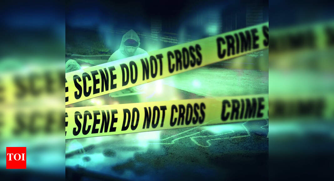 Drunk man ploughs his car into pedestrians in Delhi, 8 injured | Delhi ...