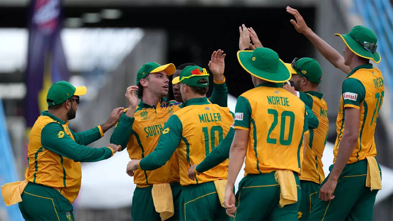 All-round South Africa beat spirited USA in T20 World Cup Super 8 clash – Times of India