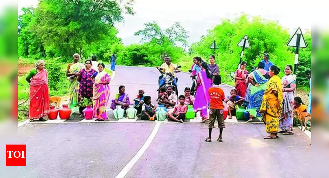 Water Supply Residents protest delay in water supply Coimbatore News