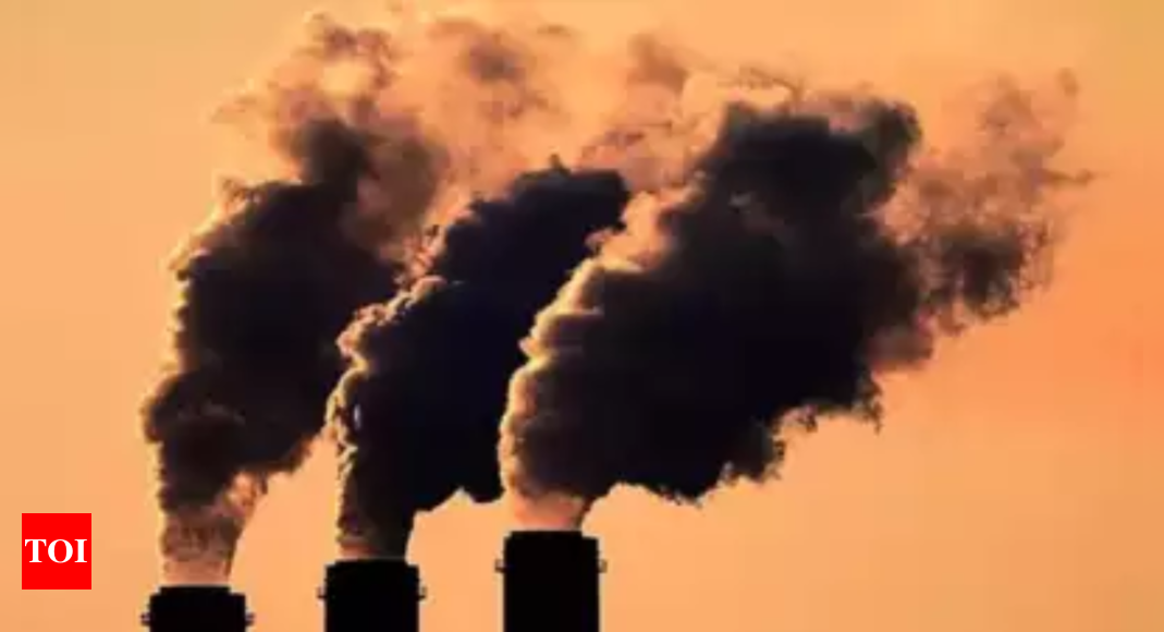 Fossil fuel use, emissions hit records in 2023, report says