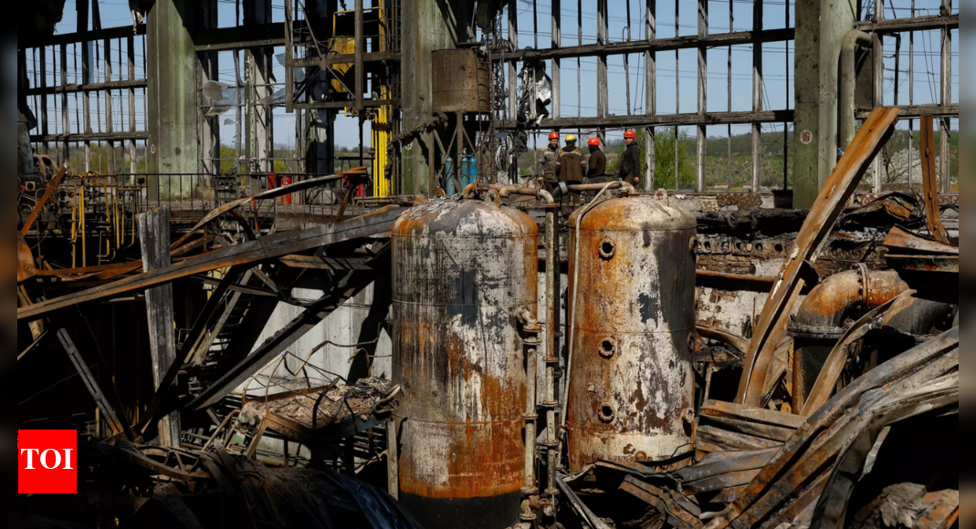 Ukrainian power plant damaged in Russian attack: statement - Times of India