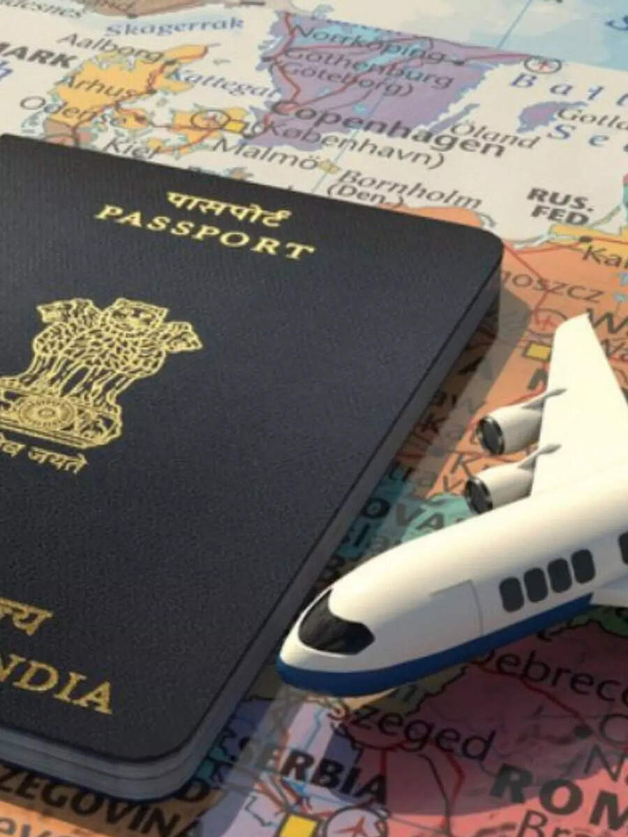  முதல் முறை பாஸ்போர்ட் எடுப்பதற்கு என்னென்ன தேவை? எப்படி எடுப்பது? 