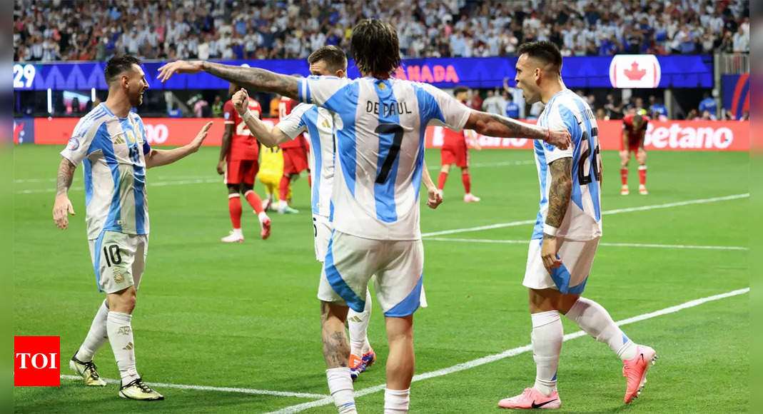 Lionel Messi lleva a Argentina a una victoria por 2-0 sobre Canadá en su primer partido de la Copa América |  Noticias de futbol