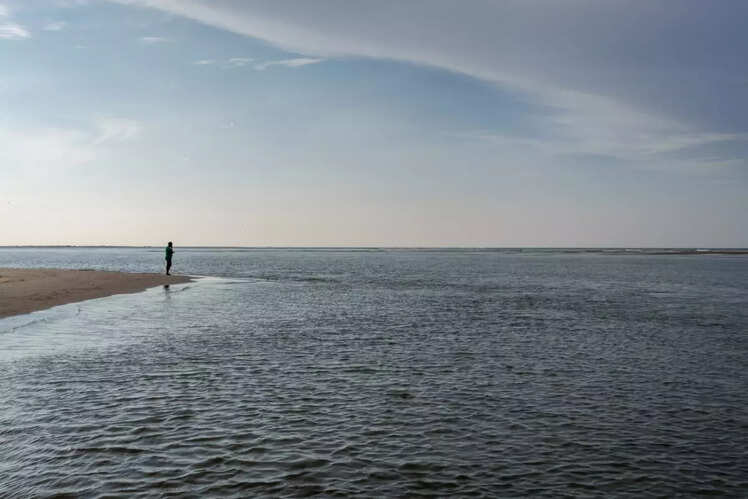 Dhanushkodi, Tamil Nadu (India -Sri Lanka)