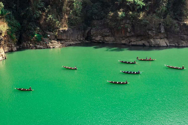 Dawki, Shillong (India - Bangladesh)