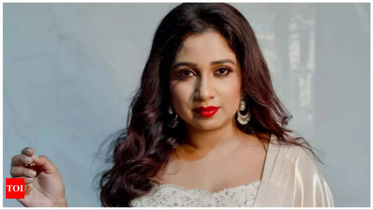 Shreya Ghoshal: Music is not all fun and game, there is a lot of hard work  and sincerity that goes into it - Times of India