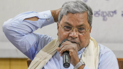 More woe for Karnataka CM Siddaramaiah as govt employees ratchet up pressure on increasing salaries