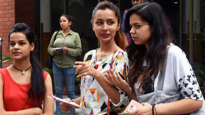 NEET PG 2024 tomorrow: Nose pins, hand bags and other items barred, dress  code, exam day guidelines, and more - Times of India